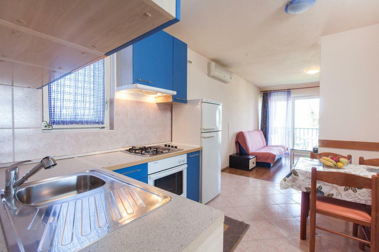 Apartmani Ivica Krzanic Podgora Exterior foto
