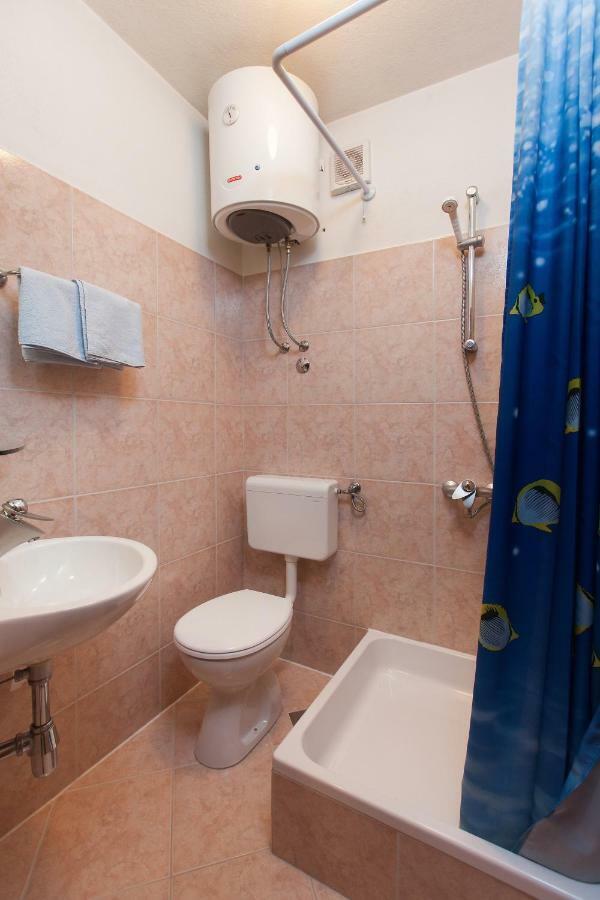Apartmani Ivica Krzanic Podgora Exterior foto