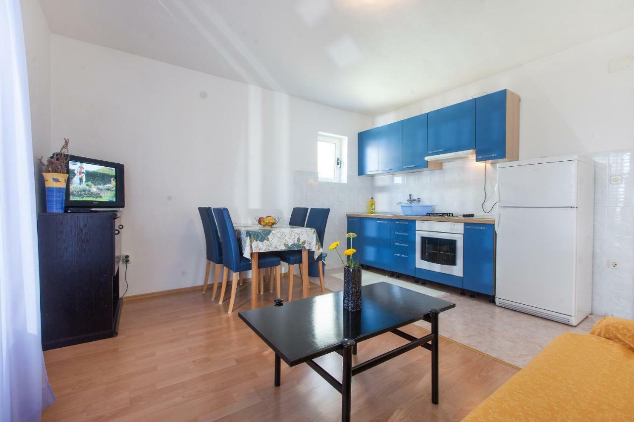 Apartmani Ivica Krzanic Podgora Exterior foto